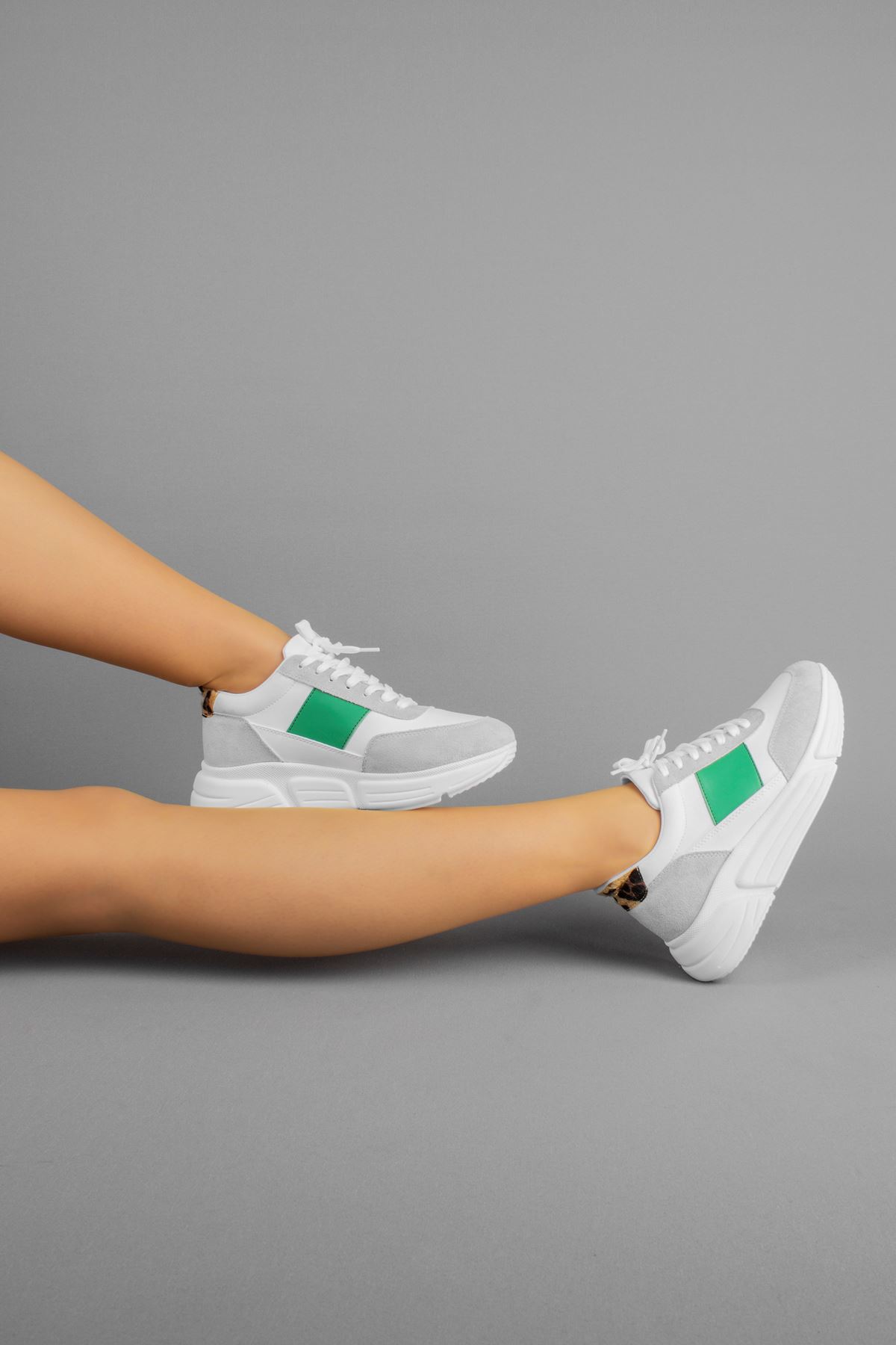 Wheat Kadın Spor Ayakkabı Süet Detaylı-Yeşil