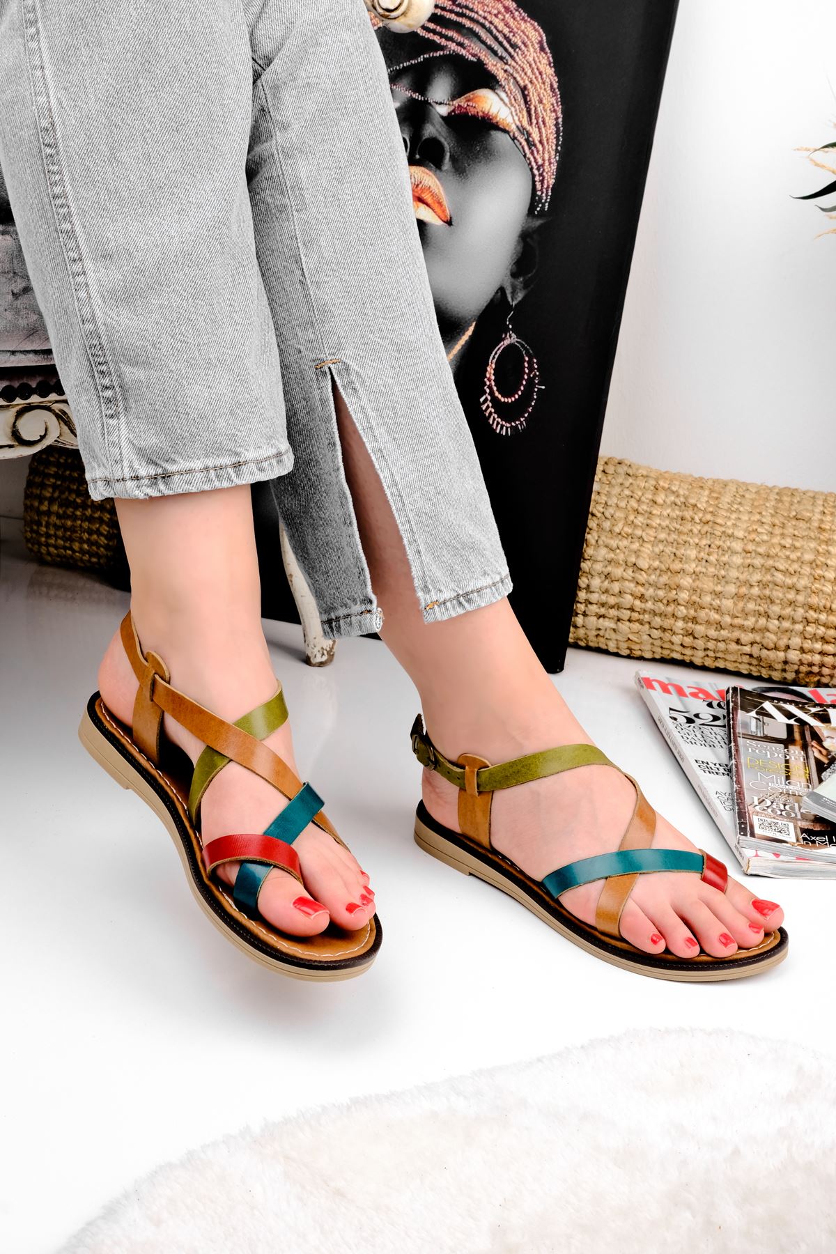 Basil Kadın Hakiki Deri Bodrum Parmak Arası Sandalet-Renkli