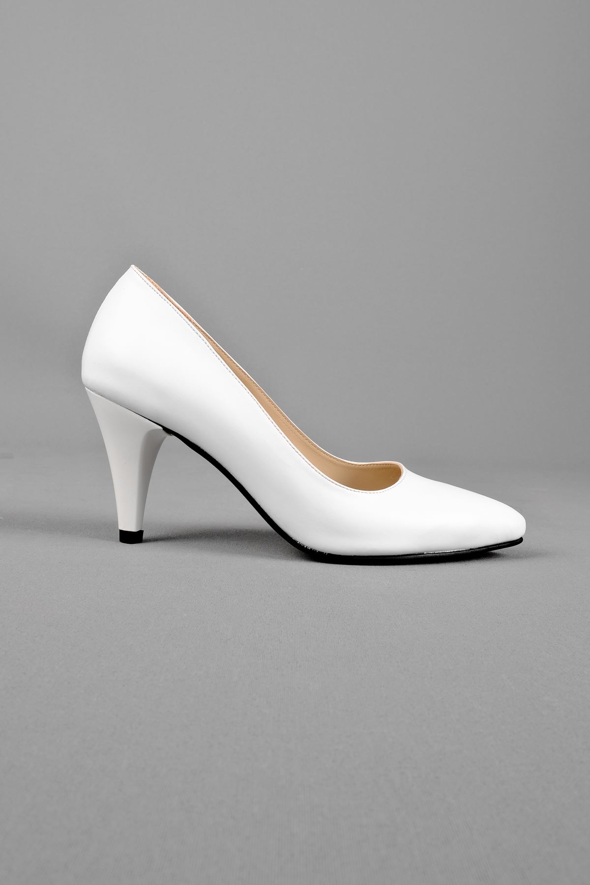 Douglas Kadın Sivri Topuklu Ayakkabı-beyaz