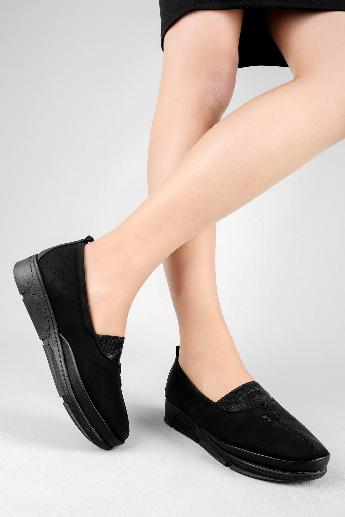 Kadın Günlük Ayakkabı Dikiş Detaylı-siyah