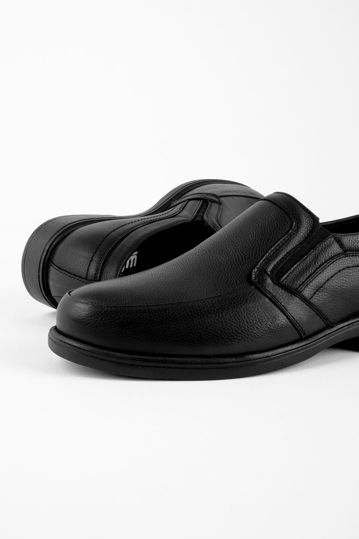 Jadira Hakiki Deri Erkek Ayakkabı Klasik-siyah