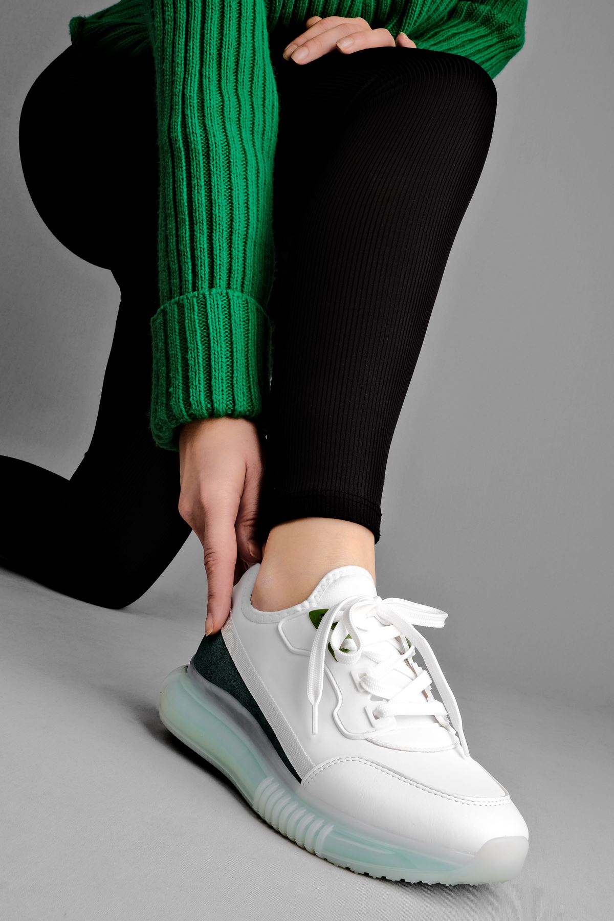 Soleil Kadın Topuğu Şeffaf Detaylı Spor Ayakkabı-beyaz