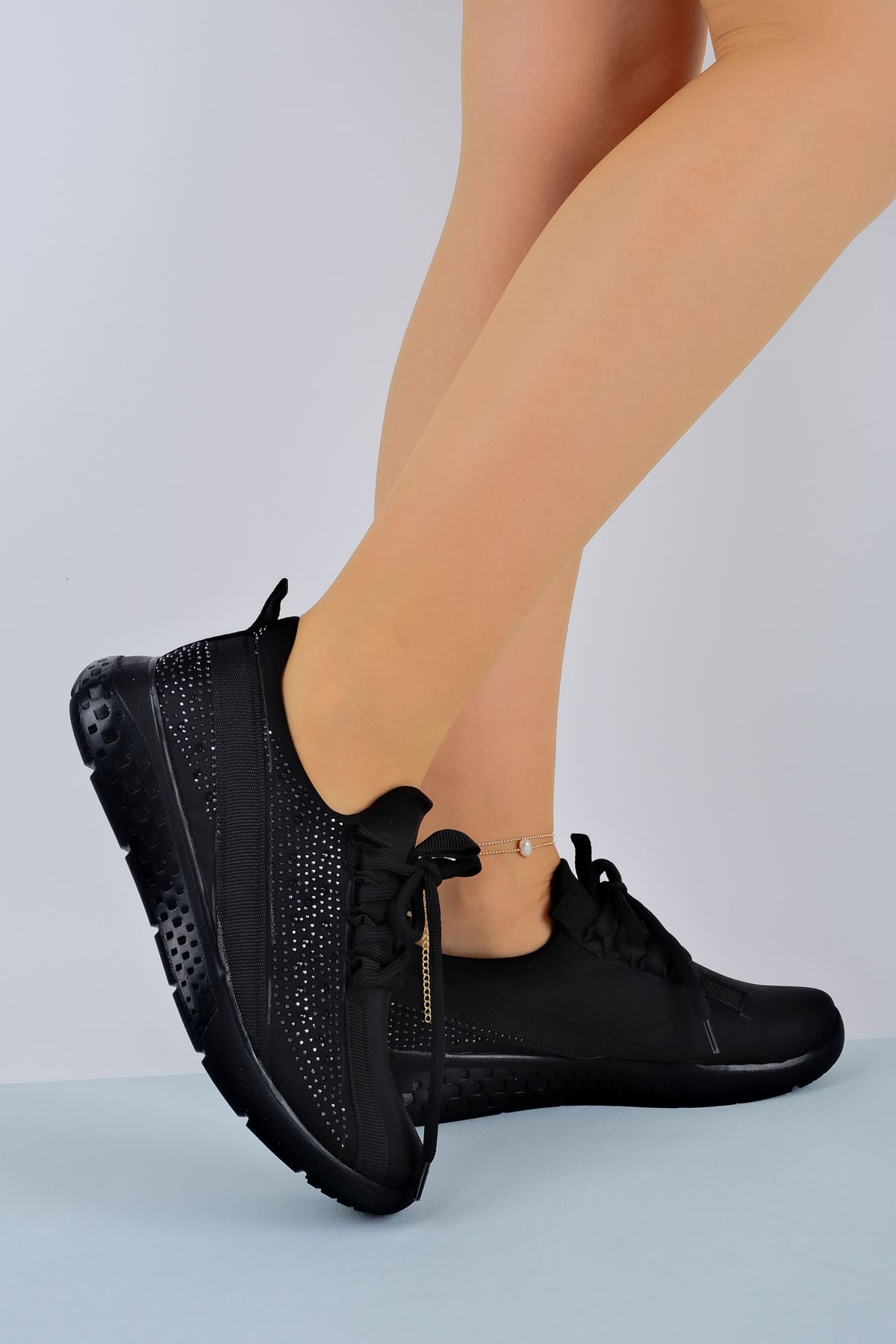 Herbert Kadın Taşlı Bağcıklı spor Ayakkabı-siyah