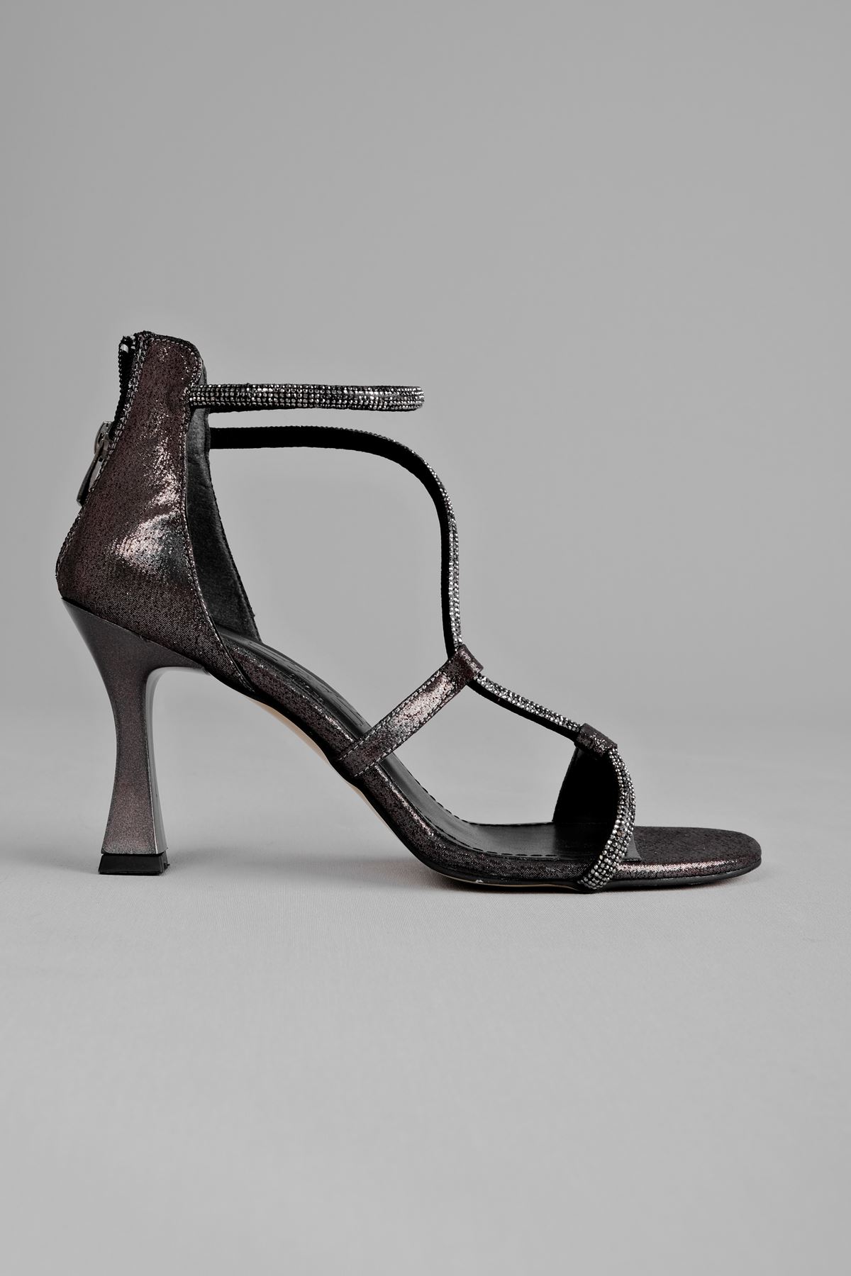 Twelve Kadın Topuklu Ayakkabı Taşlı Arkaı Fermuarlı-ANTRASİT