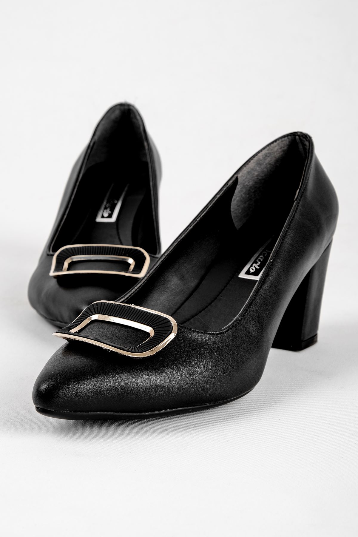 Medan Kadın Topuklu Ayakkabı Toka Detaylı-siyah
