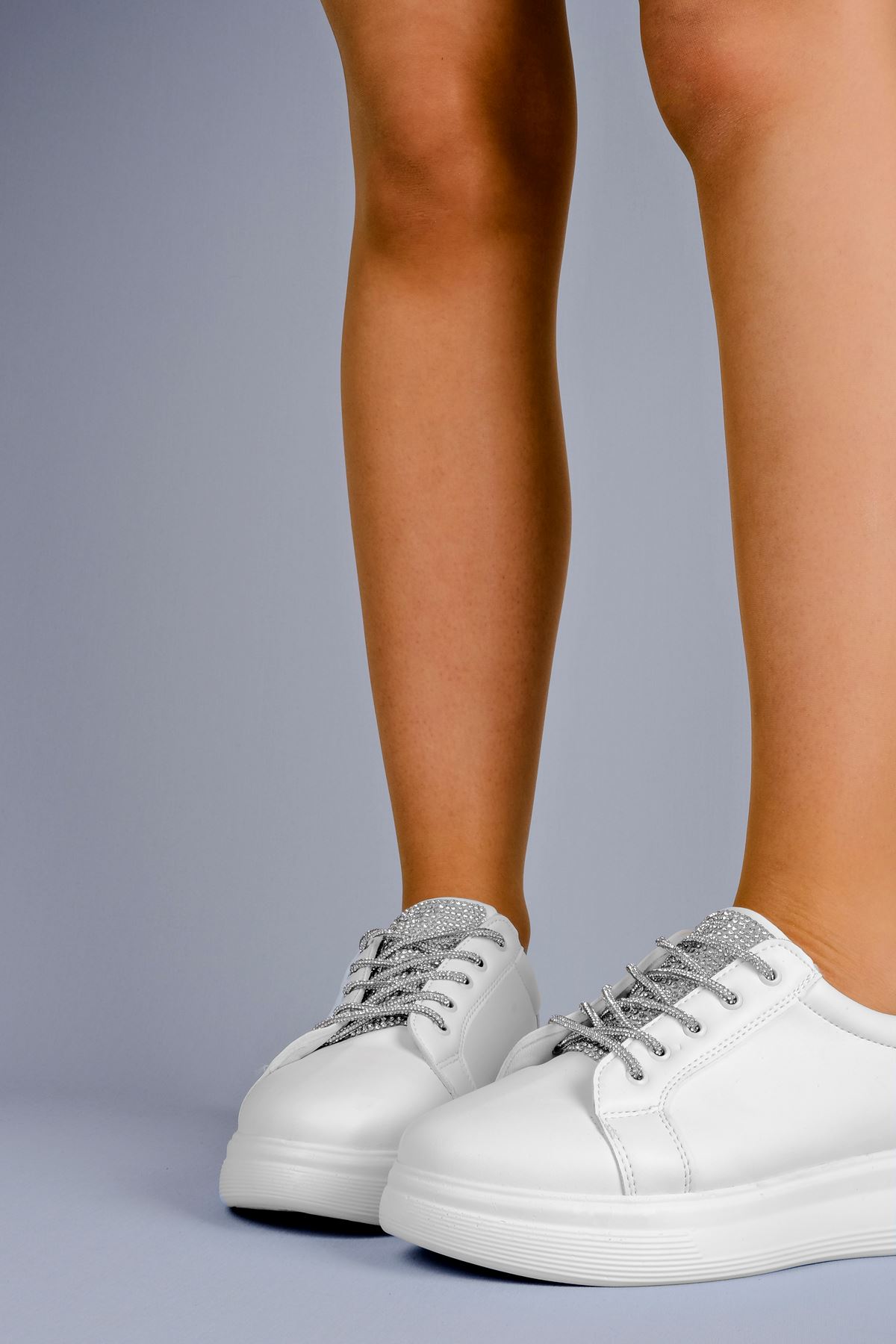 Gemma Kadın Taş Detaylı Spor Ayakkabısı-beyaz