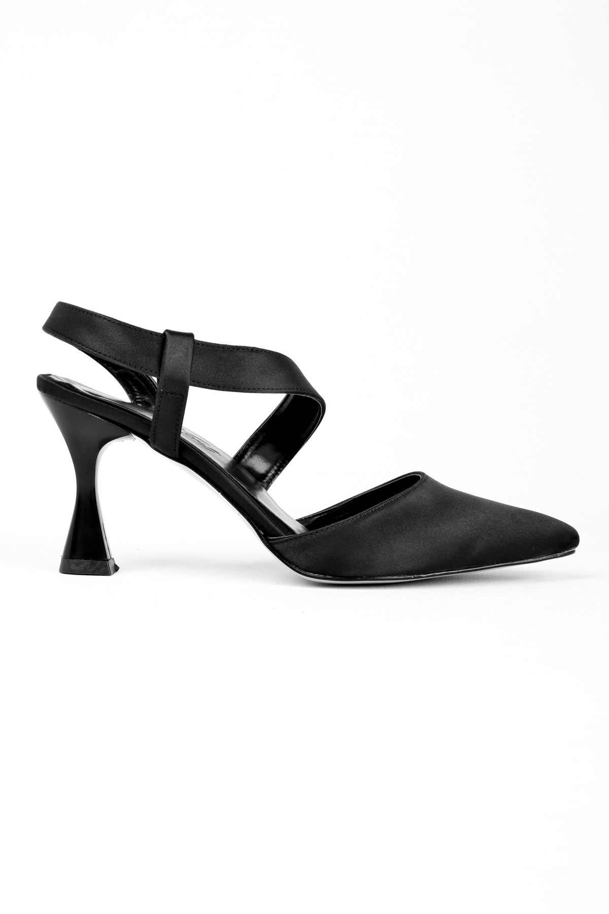 Davis Kadın Saten Sivri Burun Topuklu Ayakkabı-siyah