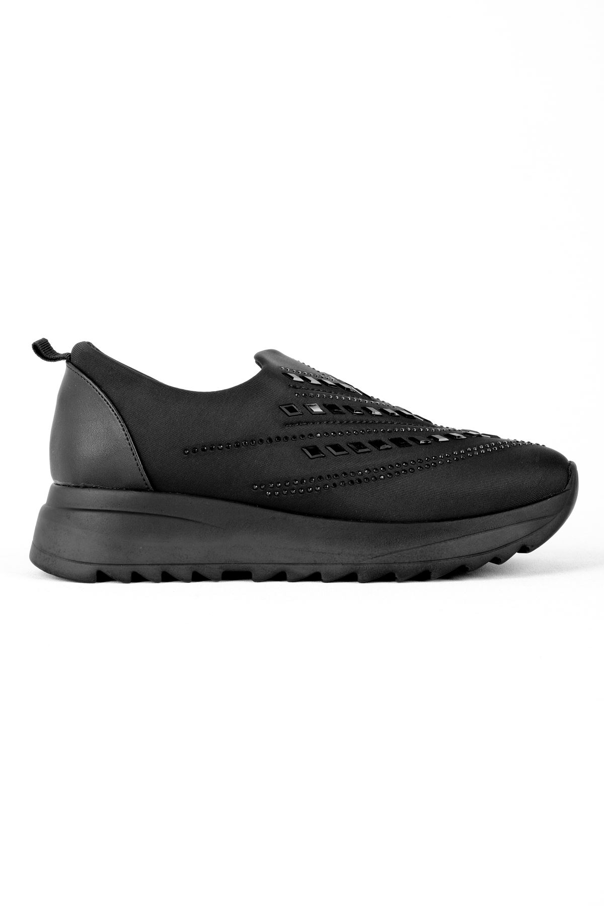 Broom Kadın Spor Ayakkabı Dalgıç Kumaş Kare Minik Taşlı-siyah