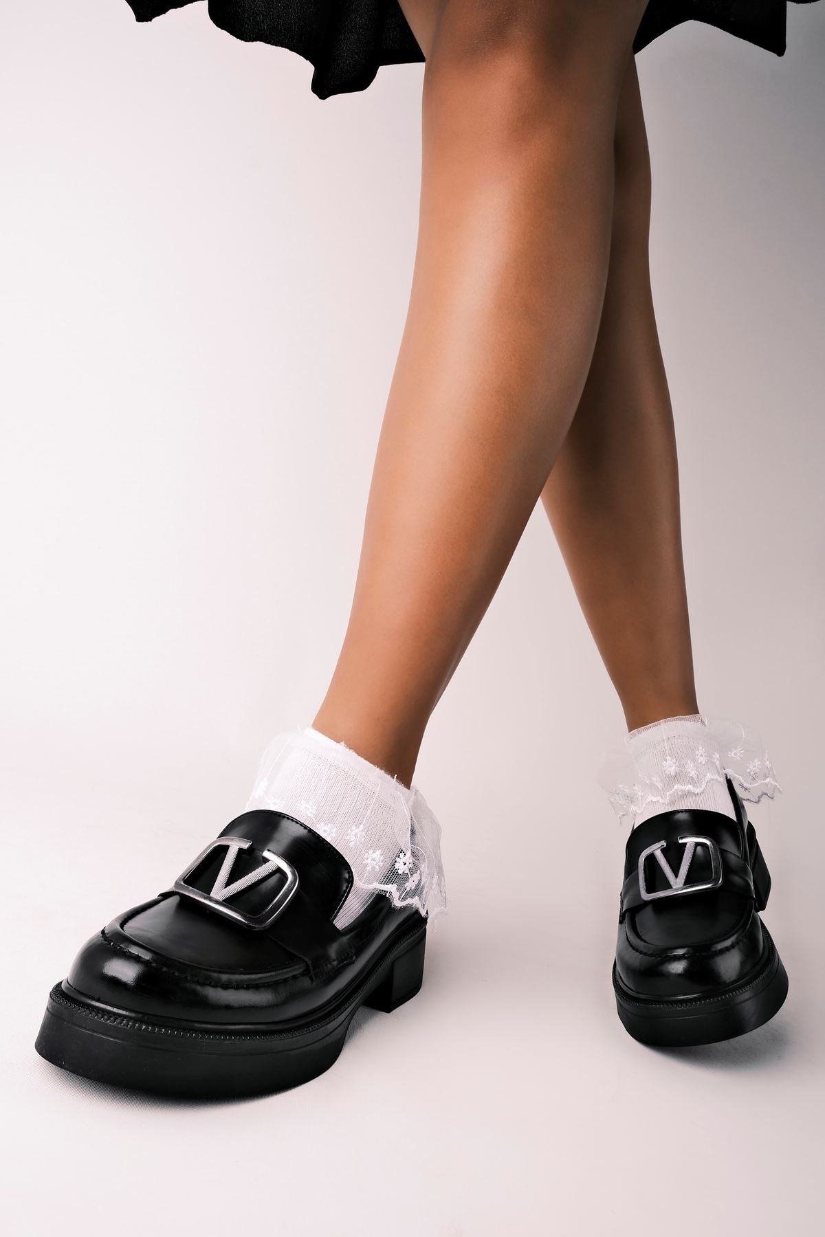 Martin Kadın V Toka Detaylı Günlük Ayakkabı-siyah