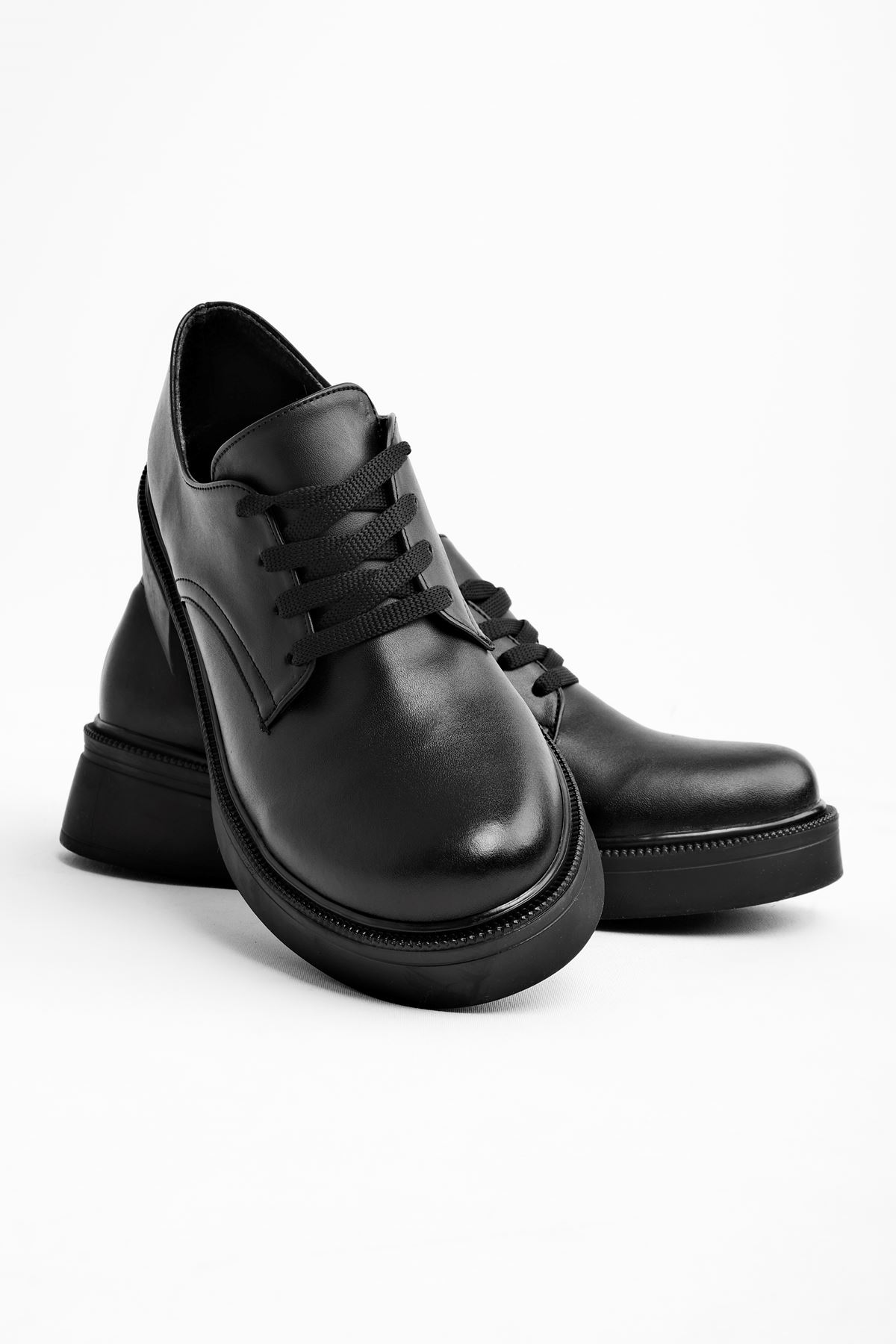 Zenna Kadın Bağcıklı Günlük Ayakkabı-siyah