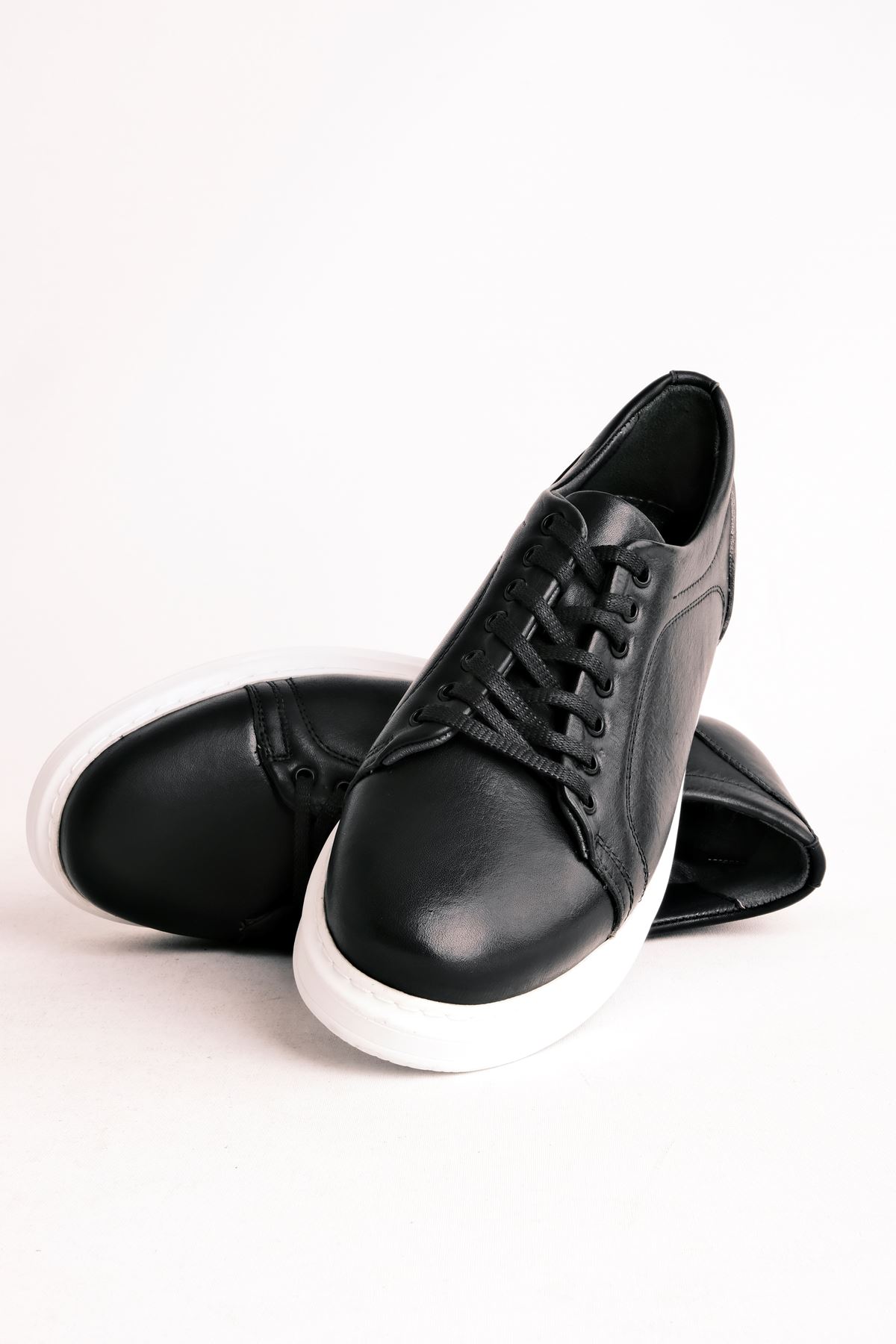 Delast Hakiki Deri Erkek Ayakkabı-Siyah Beyaz