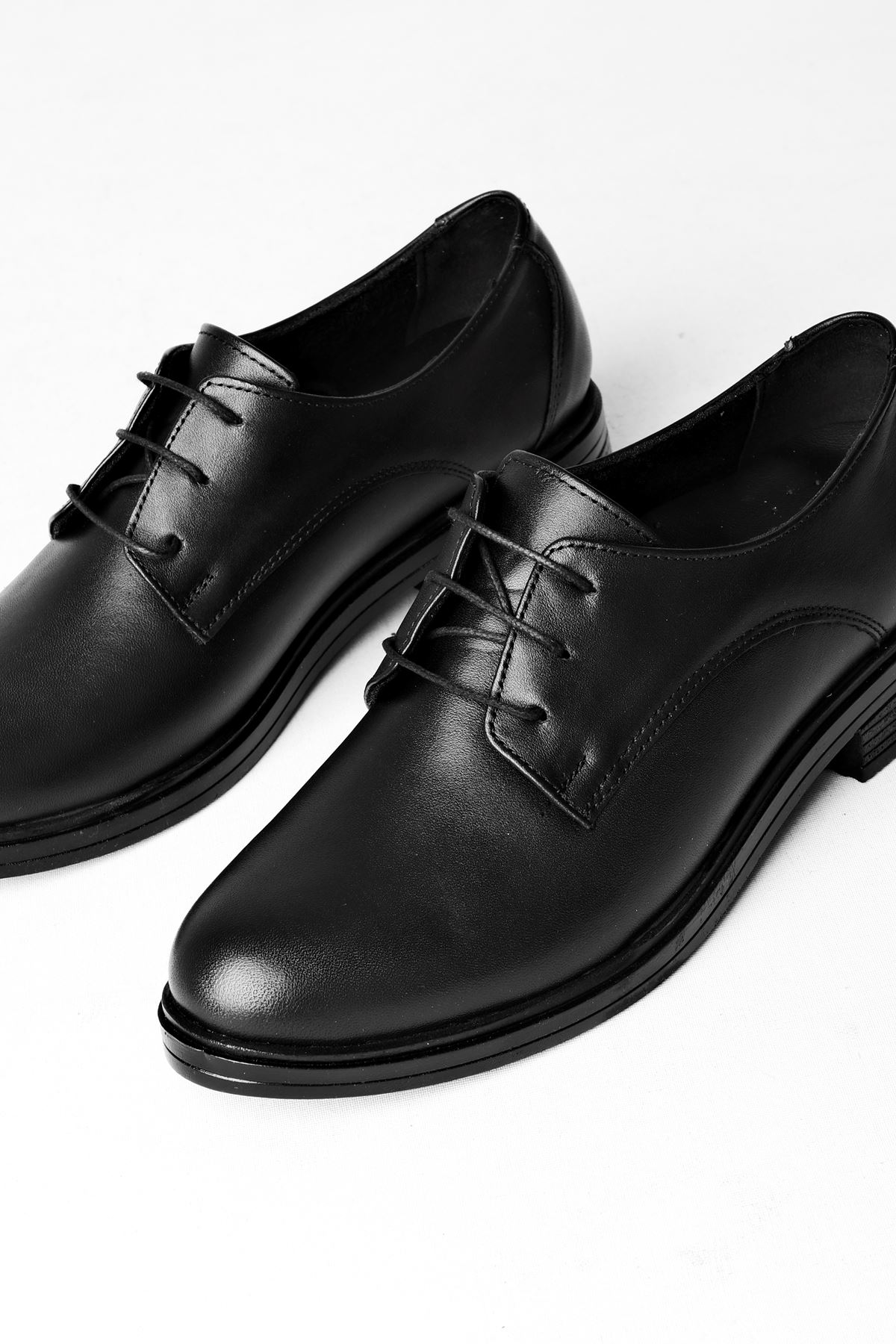 Gresa Kadın Klasik ayakkabı Bağcık Detay-siyah