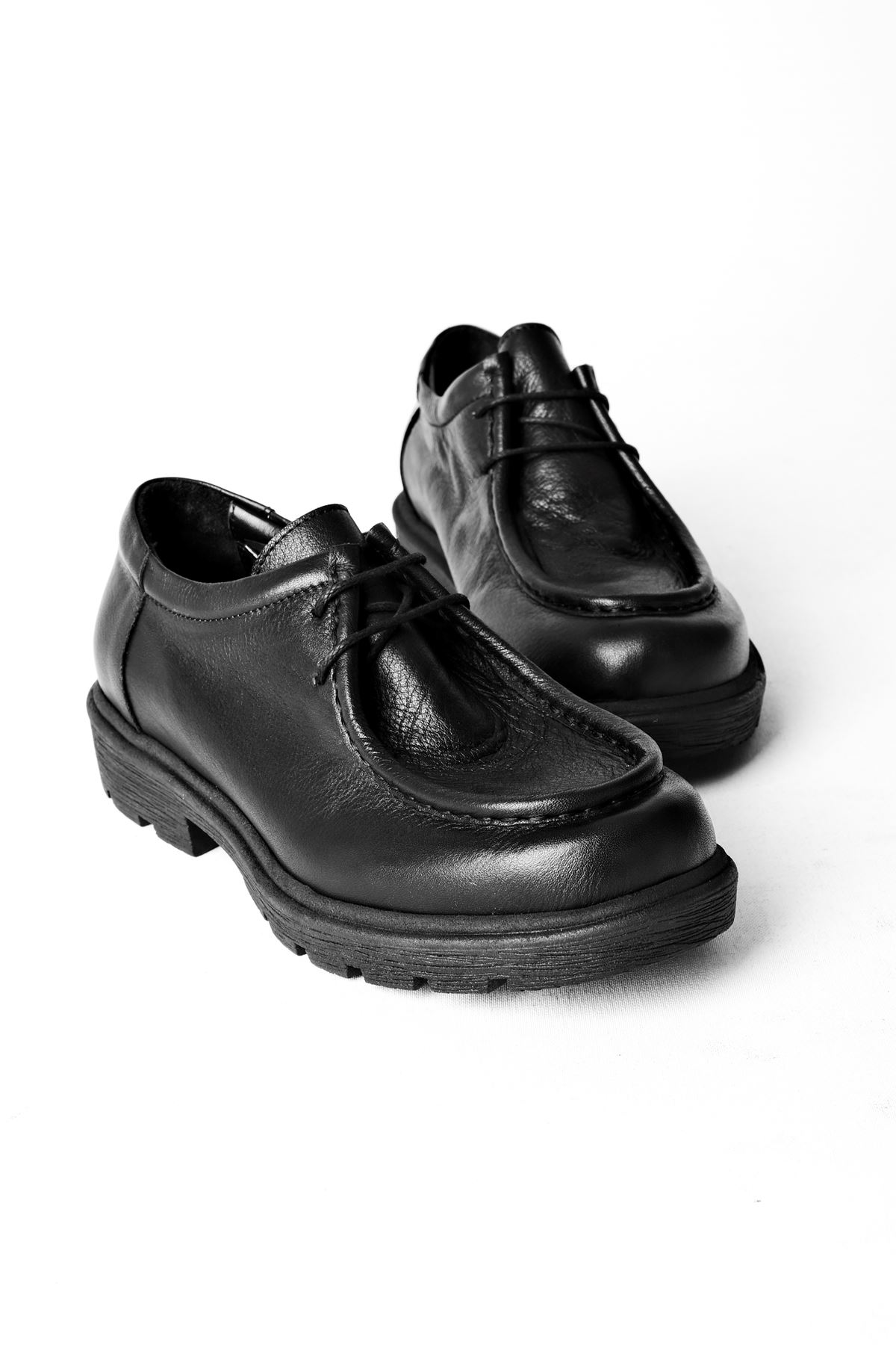 Mariel KAdın Hakiki Deri Dikiş Detaylı Bağcıklı Günlük Ayakkabı-siyah
