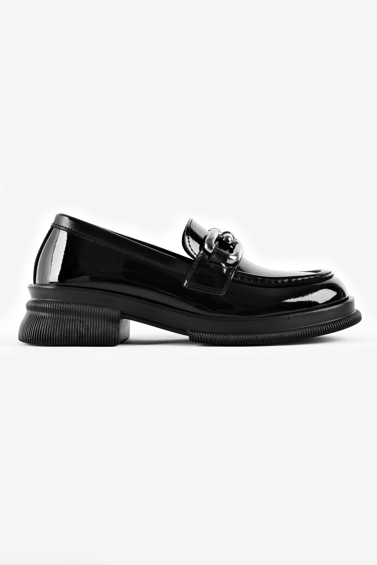 Oliva Kadın Oxford Ayakkabı Kare Metal Detay-Rugan Siyah