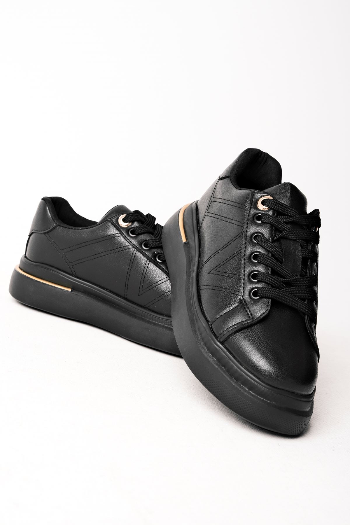 Mila Gold Metal Kadın Spor Ayakkabı-siyah